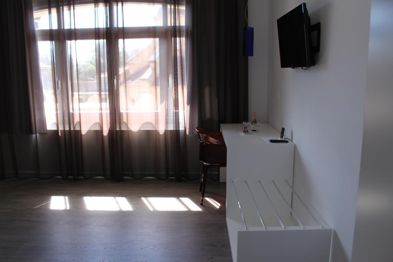 Hotel Oleum Belchite Bagian luar foto