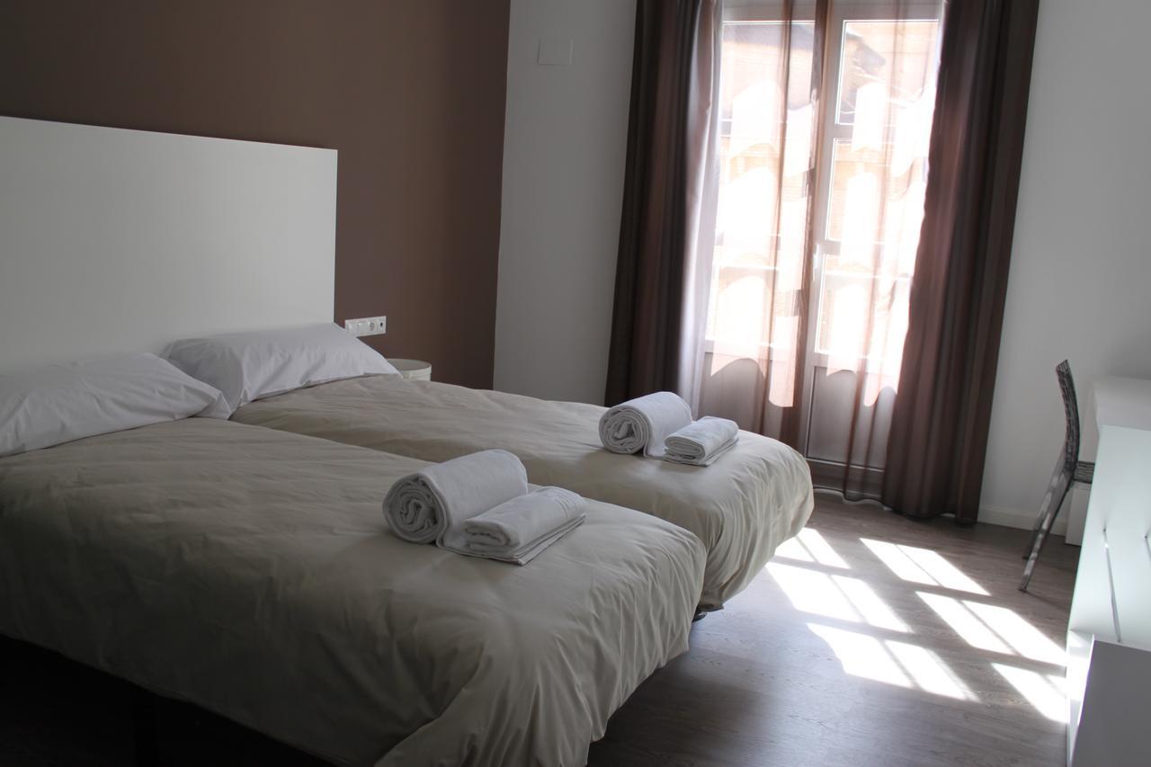 Hotel Oleum Belchite Bagian luar foto